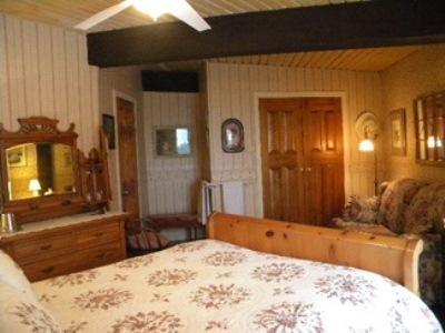 Stouffermill Bed & Breakfast Algonquin Highlands 객실 사진